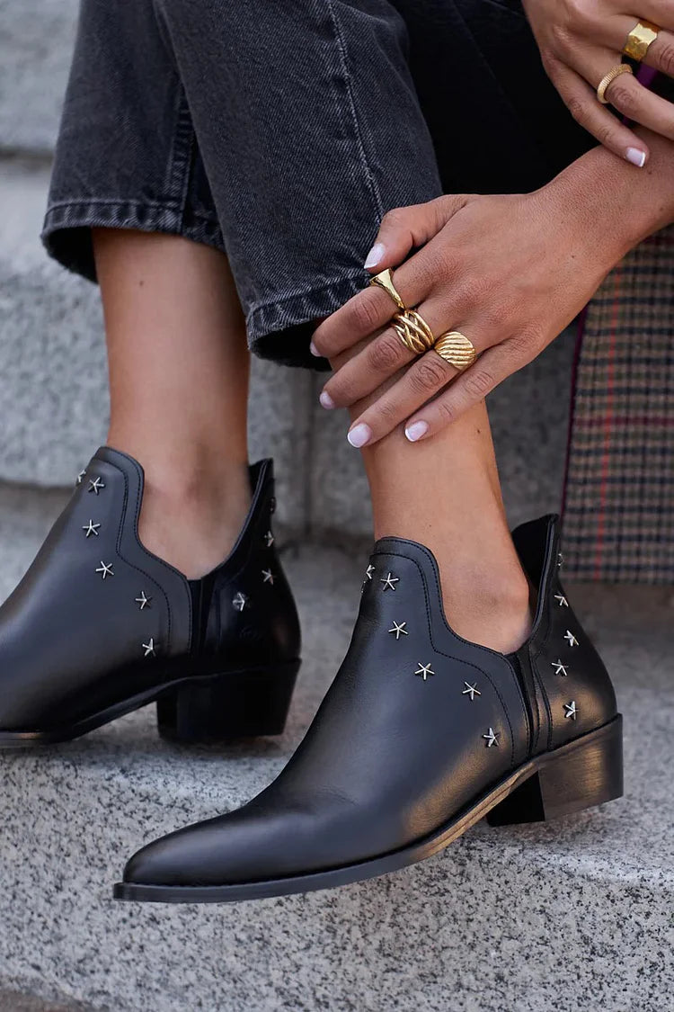 Deborah | Ankle Boot With Star Details