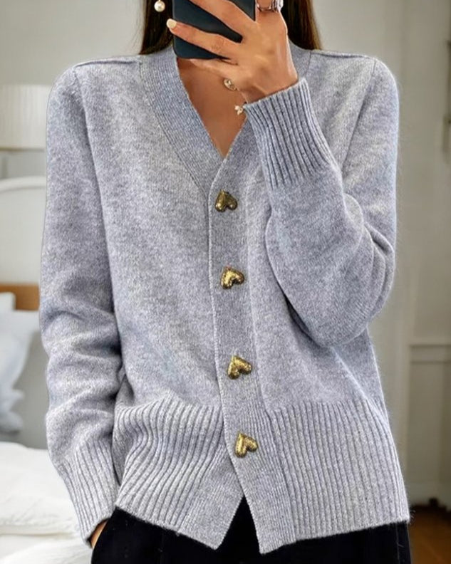 Sophie | Elegant Cardigan with Heart-Shaped Buttons